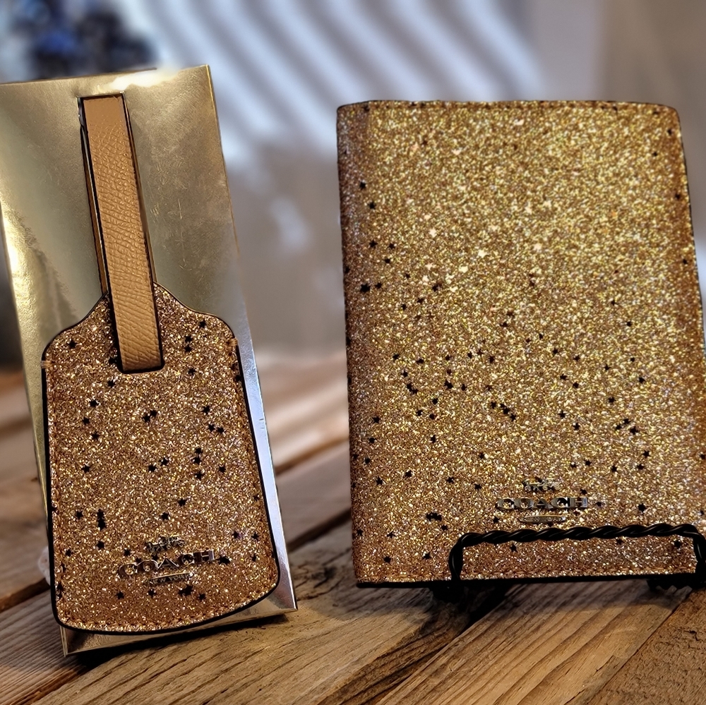 Coach Gold Star Glitter travel set